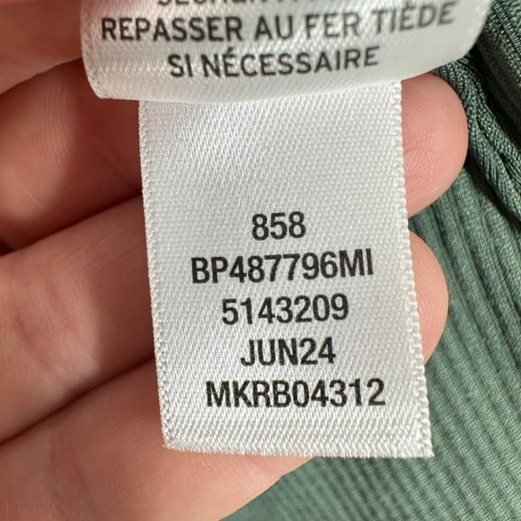 BP Ribbed Tank Top Bodysuit Green Racerback Sleeveless Casual Women's Size L - Picture 5 of 7